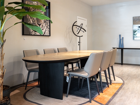 沙迦2025投資指南：中東經(jīng)濟樞紐機遇與挑戰(zhàn)分析